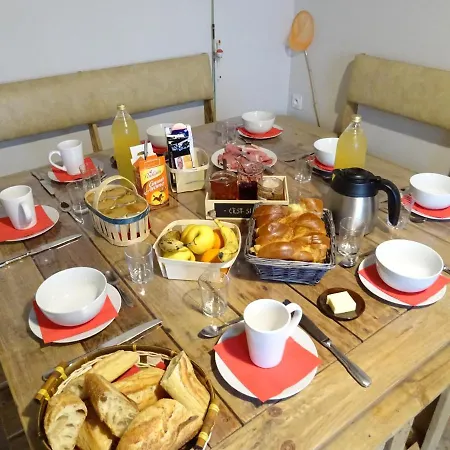 Frühstückspension Terre Et Eau Les D'hotes Sevremont 3*