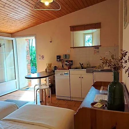 Terre Et Eau Les D'hotes Sevremont Bed & Breakfast La Flocellière