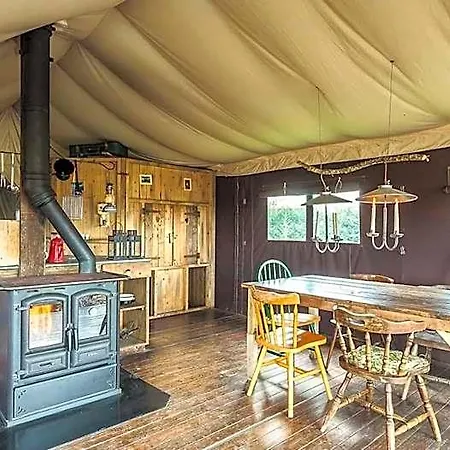 Terre Et Eau Les D'hotes Sevremont Bed & Breakfast La Flocellière
